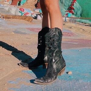 Corral cut out rhinestone DREAM boots